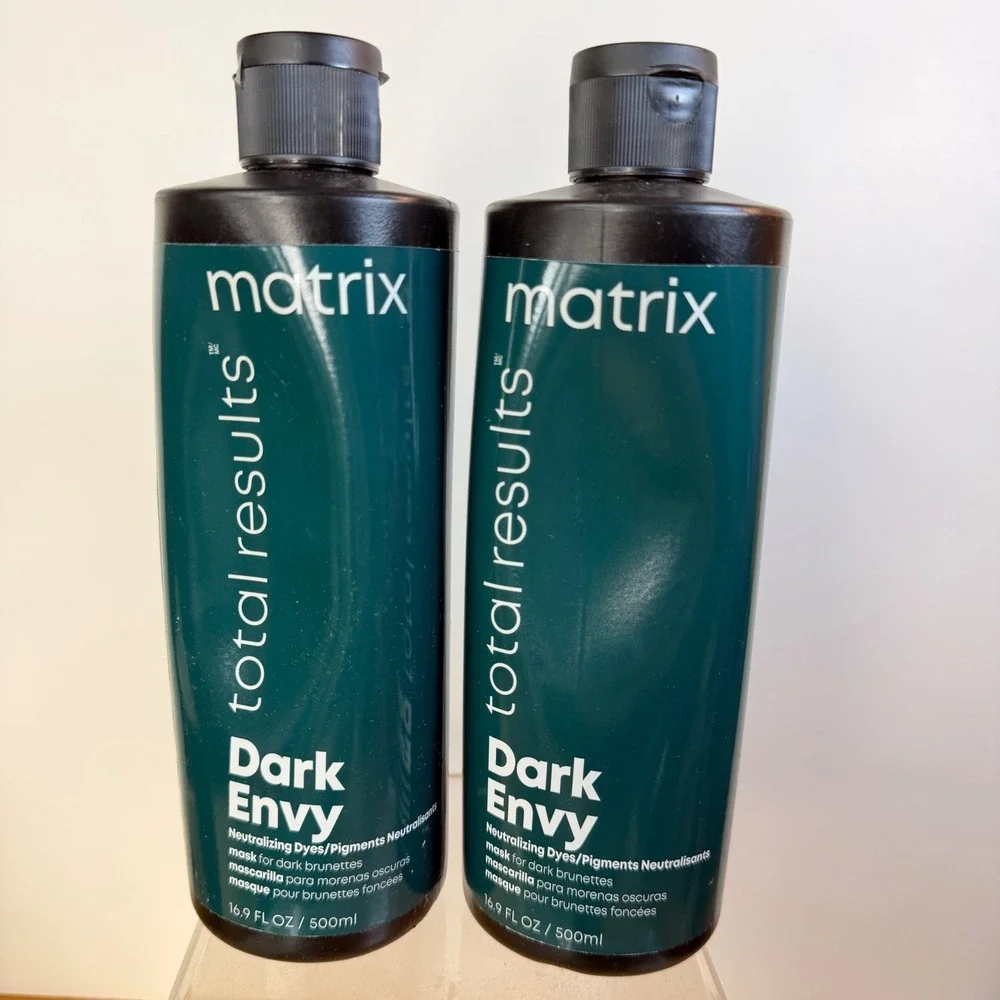 Matrix Total Results Dark Envy Mask Neutralizing Red for Brunettes 16.9oz x2